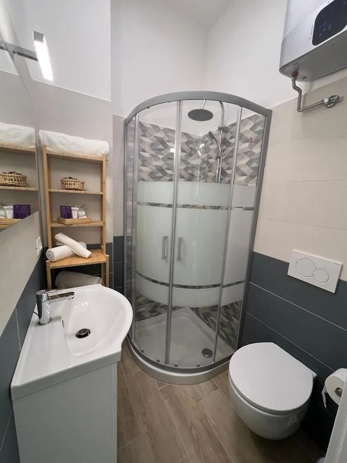 Delizioso Monolocale Zona Washington Apartment Milan Italy