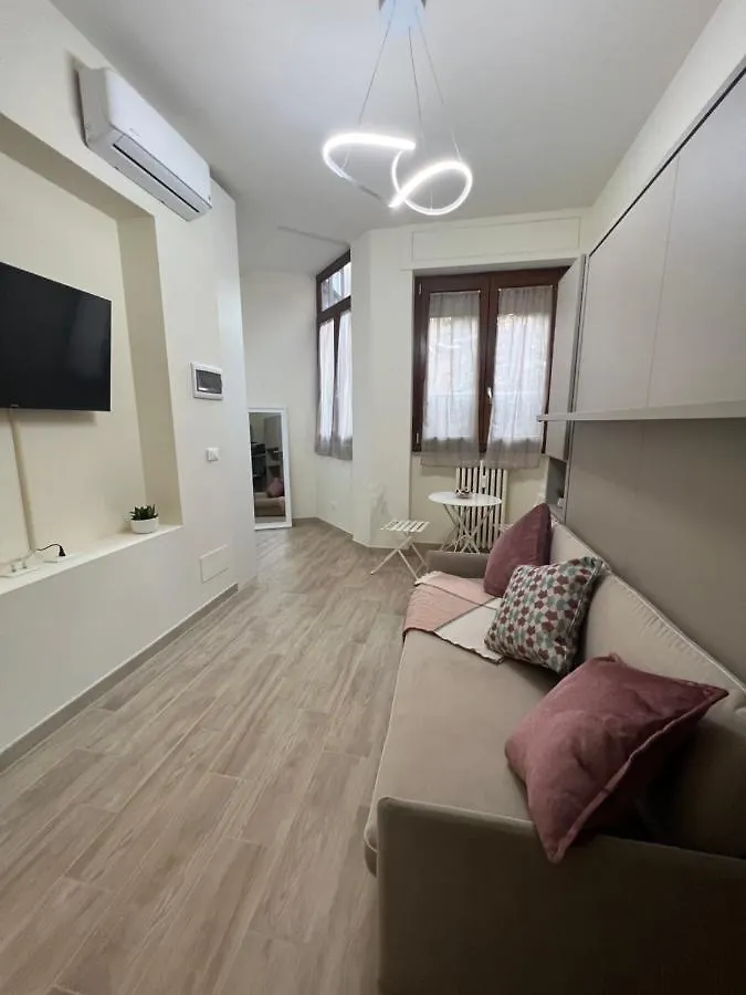 Delizioso Monolocale Zona Washington Lägenhet Milano